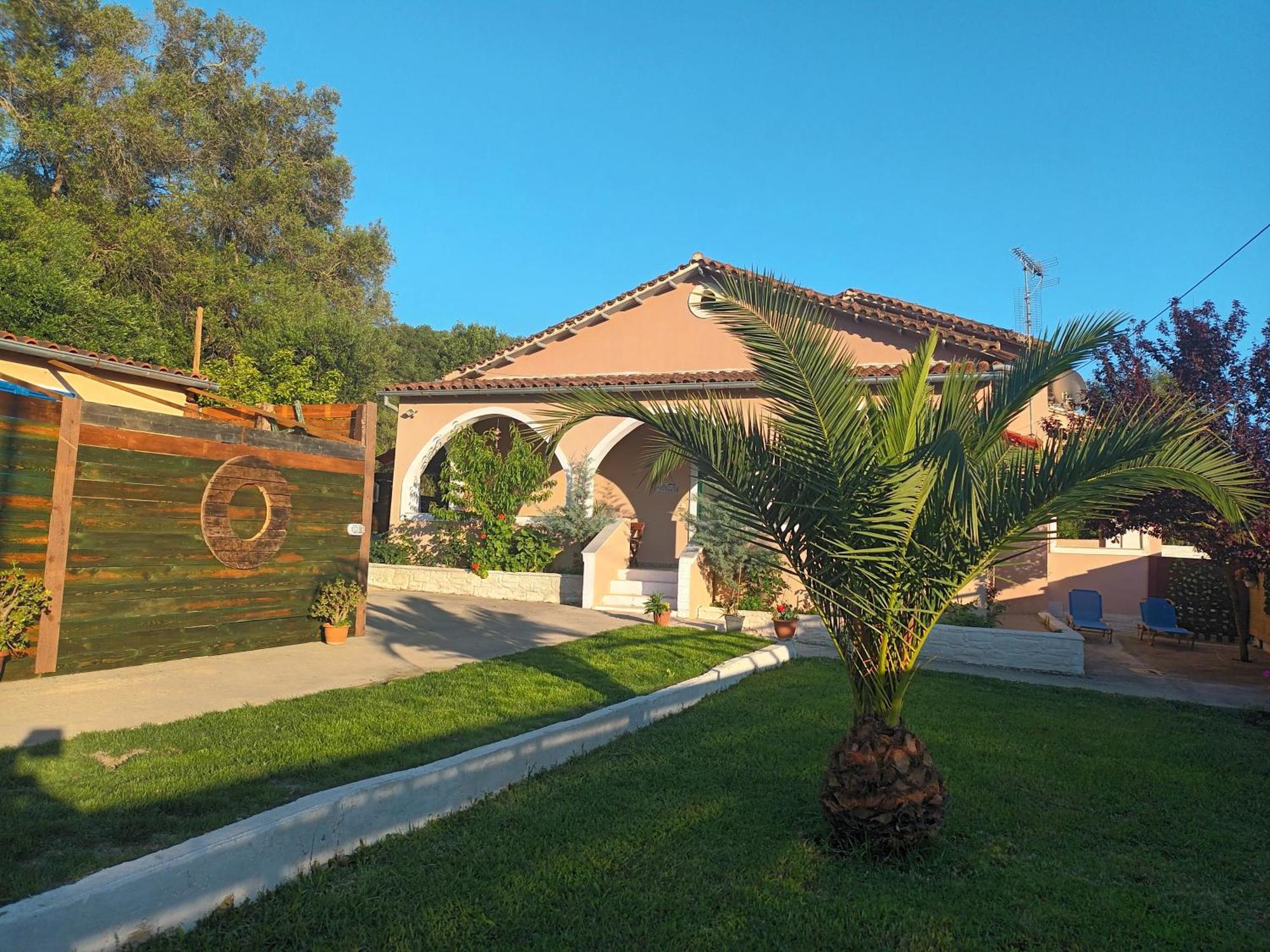 Villa Thanos Маратіас Екстер'єр фото